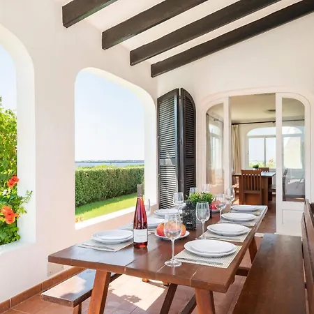 Villa Mercedes By *