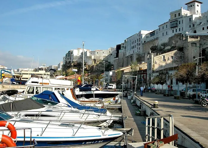 וילה Mercedes By *